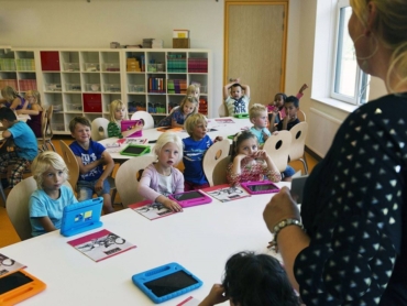 Cell phones are banned in Dutch schools